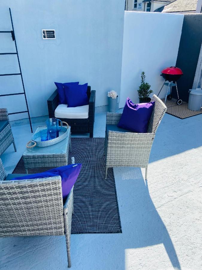 Funky Cozy Cottage With Outside Space イーストボーン エクステリア 写真